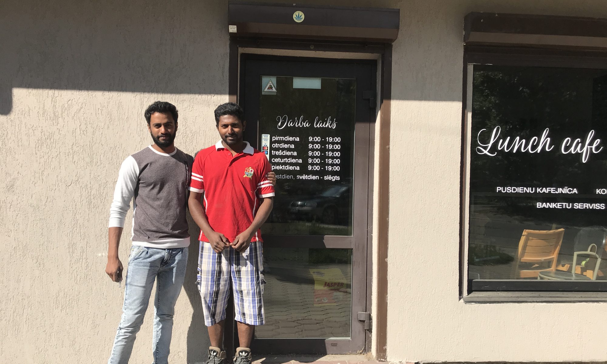 ラトビア インド人がレストランの開店準備中 Latvia Indian Friend S Starting New Restaurant In Riga Why Go Why Not